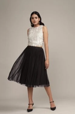 Peruvian Top In White -Lace & Beads Shop Peruvian Top in White 4