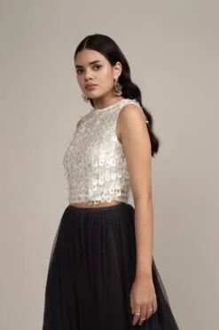 Peruvian Top In White -Lace & Beads Shop Peruvian Top in White 6