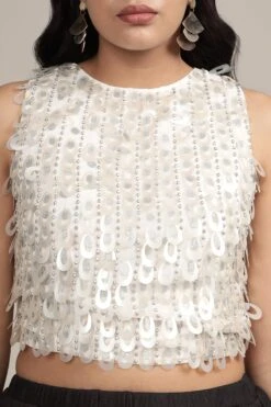 Peruvian Top In White -Lace & Beads Shop Peruvian Top in White 9