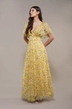 Shelby Yellow Printed Maxi Dress -Lace & Beads Shop Shelby Maxi in Yellow Floral 5 e9ed9d82 5d44 43b6 a66f d9371eb2ff1c